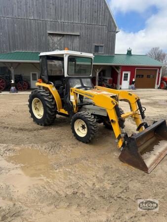 Cub cadet 7360s loader tractor 4x4