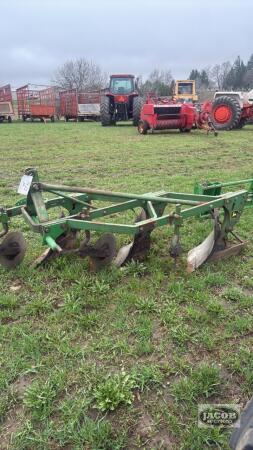 John Deere 3 furrow 3ph plow