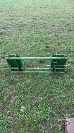 HLA John Deere 245 quick attach adapter to Alo hookup