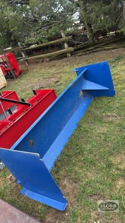 Unused 8ft skid steer quick tach snow pusher