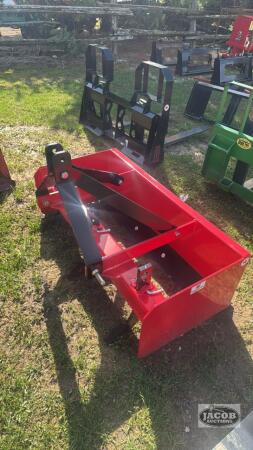 Unused 4ft Mapleside box scraper