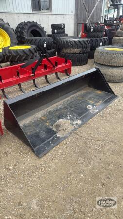 Unused 84inch skid steer quick tach material bucket