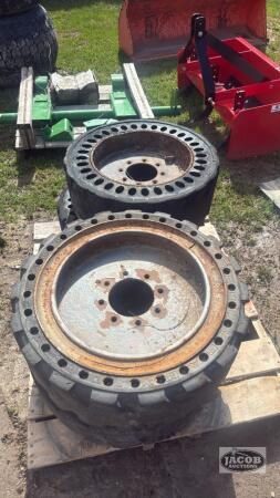 Set of 4 tires on 8 bolt wheels