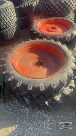 Pair of 9.5 -32 tires on Kubota 6 bolt wheels