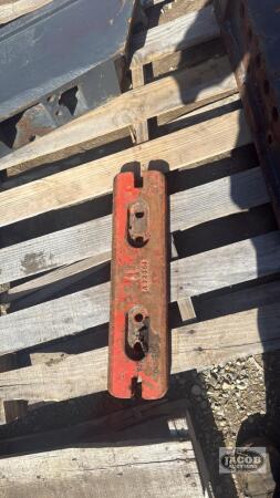 Case 30 series starter weight