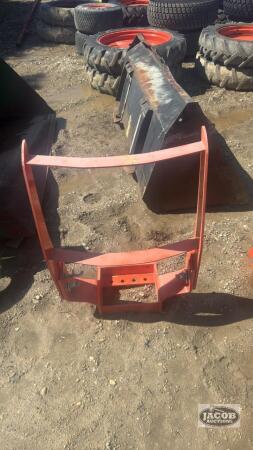 Kubota L series grill guard