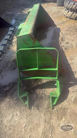 John Deere 4400 compact grill guard
