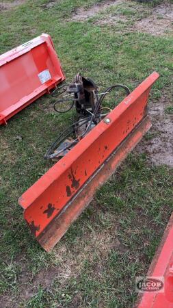 Kubota B2763 blade and mount off Kubota bx2350