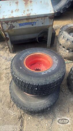 Pair of Kubota wheels