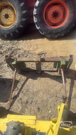 John Deere quick tach bale spear