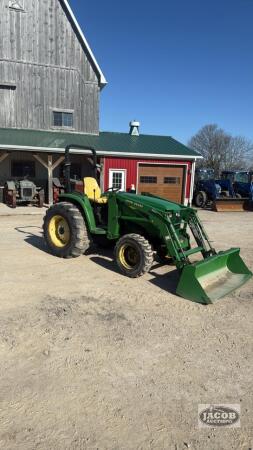 John Deere 4510 loader tractor 4x4