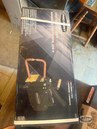 220v spot welder