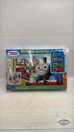 FISHER PRICE THOMAS & FRIENDS BIRTHDAY SURPRISE GAME