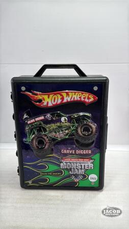 HOT WHEELS MONSTER JAM CARRYING CASE