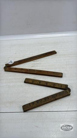 (2) FOLDING CARPENTERS RULERS