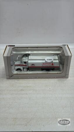 JUTZI FUEL PETERBILT STRAIGHT TRUCK