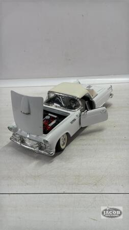 1955 FORD THUNDERBIRD