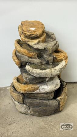 ARTIFICAL STONE WATER FOUNTAIN
