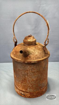 8.5IN KEROSENE PAIL WITH SPOUT
