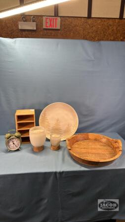 ASSORTED DECORATION LOT
