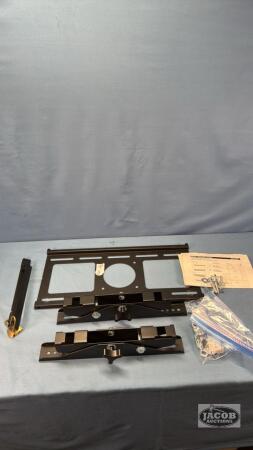 TV WALL MOUNT