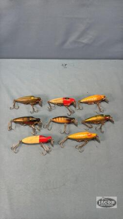 (8) FISHING LURES