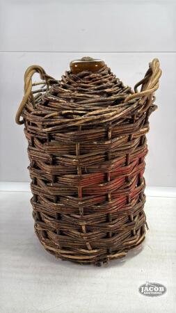 13IN CROCK INSIDE WOVEN BASKET
