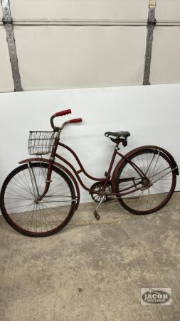 BICYCLE WITH BASKET (GARDEN ORNAMENT)