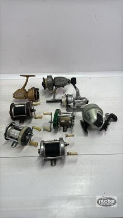(8) FISHING REELS