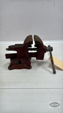 AC SWIVEL 3IN BENCH VICE