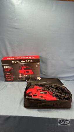 BENCHMARK 120V JIGSAW IN CASE
