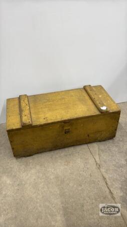 BOX