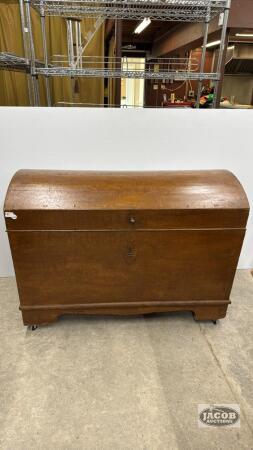 ANTIQUE WOODEN DOME-TOP BLANKET CHEST