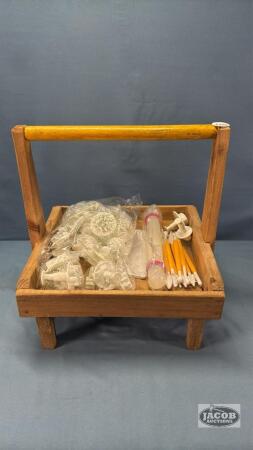RAISED WOODEN TRAY