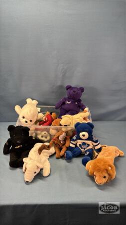 LARGE QUANTITY OF BEANIE BABIES & BEADED BEARS
