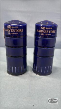 SET OF AO SMITH HARVESTORE SYSTEM SILOS SALT & PEPPER