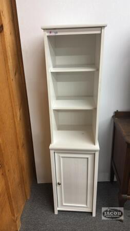 WHITE SHELF