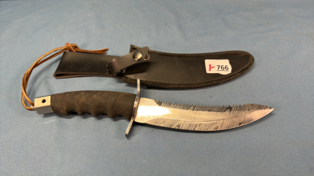 Oscars 13in Knife with Serrated Edge in Sheath