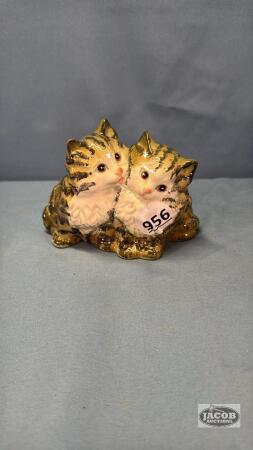 BESWICK CAT FIGURINE