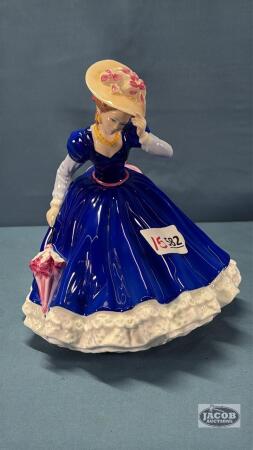 ROYAL DOULTON "MARY"