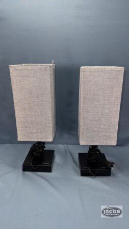 PAIR OF TABLE LIGHTS WITH MATTE BLACK STEEL BASES