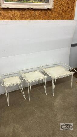 SET OF 3 METAL OUTDOOR OCCASSIONAL TABLES