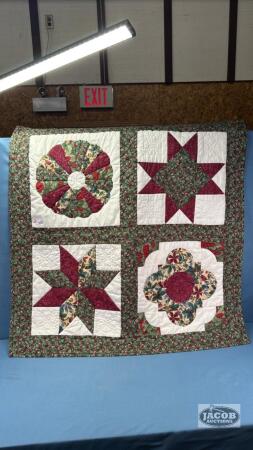 LAP QUILT