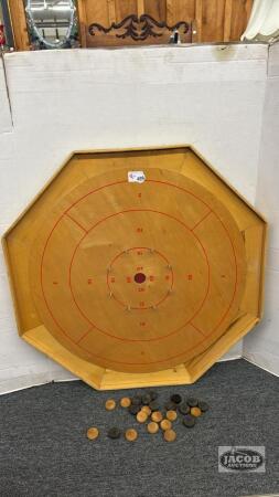 CROKINOLE BOARD WITH BUTTONS