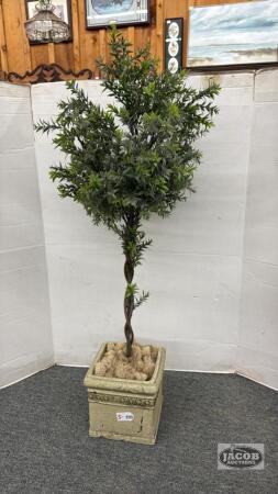ARTIFICAL TREE