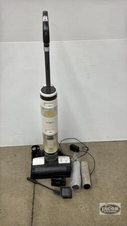TINECO RECHARGABLE WET DRY VAC