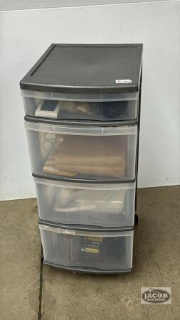 4 DRAWER PLASTIC ROLL AROUND STORAGE UNIT