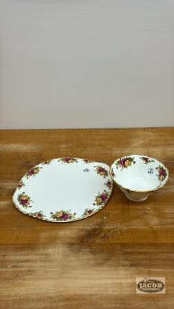 ROYAL ALBERT "OLD COUNTRY ROSES" LOT