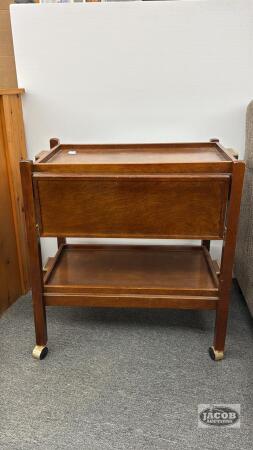 FOLDING TEA WAGON WITH 2 REMOVABLE TRAYS