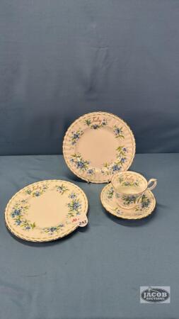 ROYAL ALBERT LOT